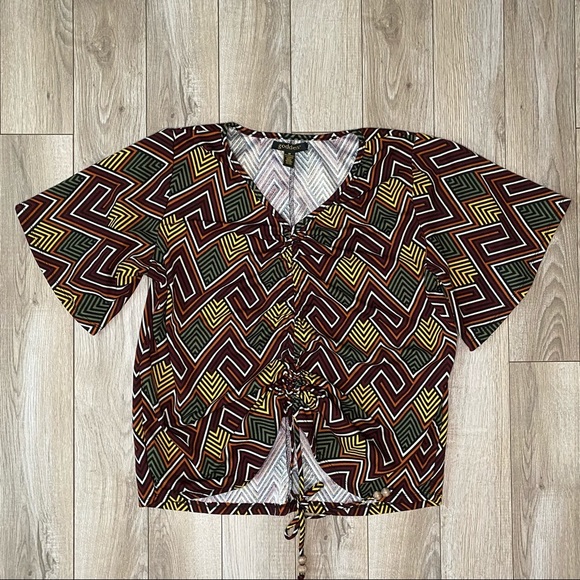 Goddess Ruched Drawstring Geometric Print Blouse - Picture 1 of 4